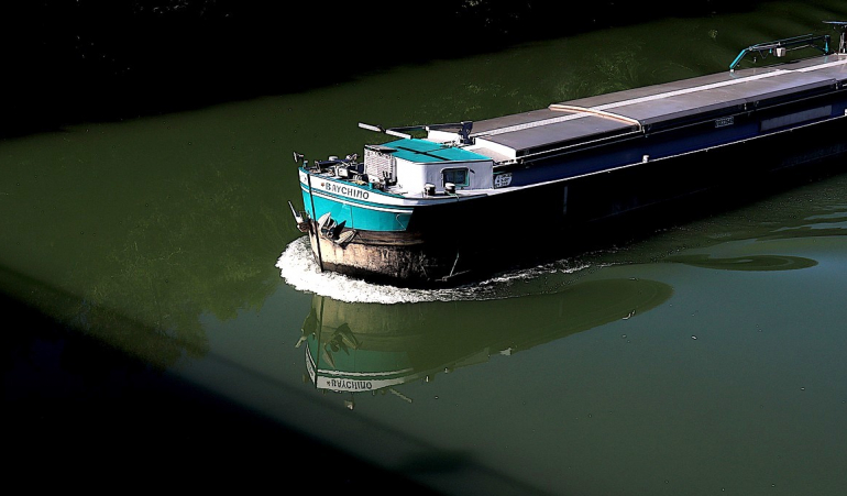 Photocouleur d'une péniche