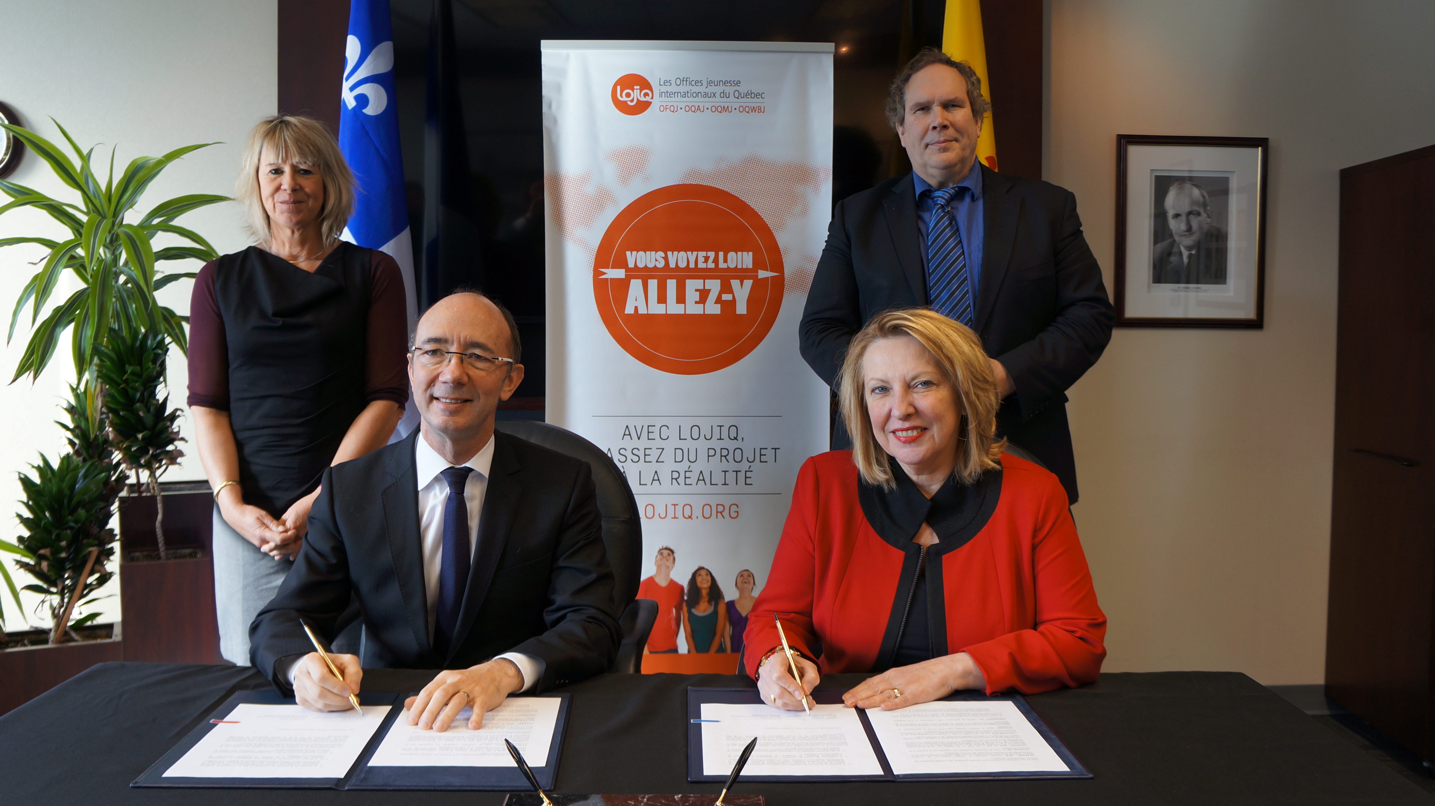 Mme Christine St-Pierre, M. Rudy Demotte, aux côtés de Mme Laurence Herman (Directrice du BIJ) et M. Alfred Pilon (Dirigeant LOJIQ) - © MRIF